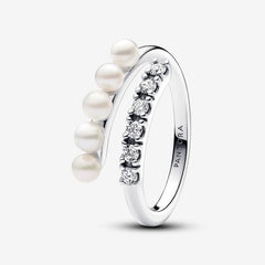Pandora Intertwined Ring with Cultured Freshwater Pearls and Pavé