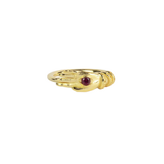 Anillo Talismán Nove25 con Ojo de Espinela Roja en Oro Amarillo