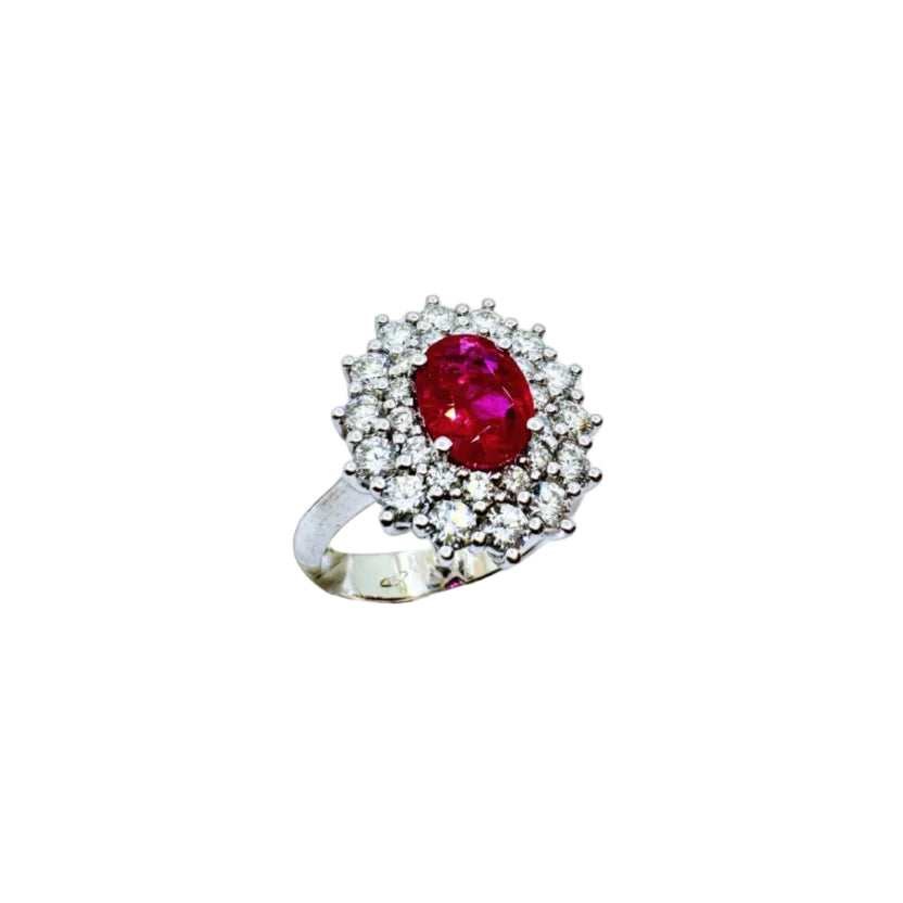 Anillo Iannelli de oro blanco hecho a mano con rubí y doble diamante envolvente