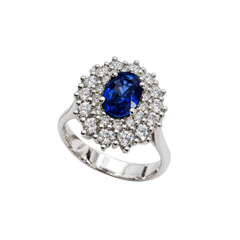 Anello Kate in Oro Bianco con Zaffiro e Doppio Contorno di Diamanti CLSS