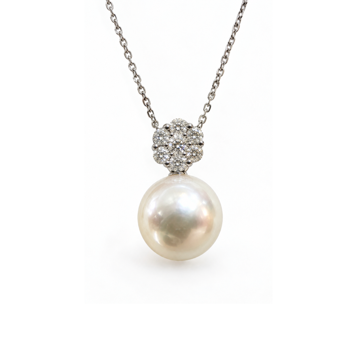 Giorgio Visconti Necklace with Pendant, 8/8.5 mm Freshwater Pearl and Flower with Diamonds