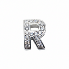 Lettera R con sfondo rimosso