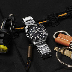 Orologio Seiko 5 da Uomo Sport Automatico in Acciaio Nero SRPD55K1